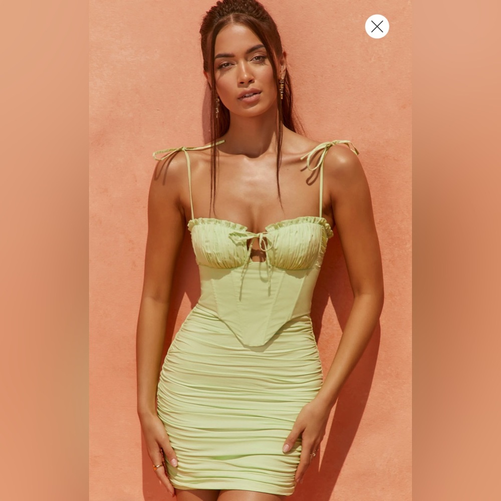 Sunshine retreat pastal green oh Polly dress